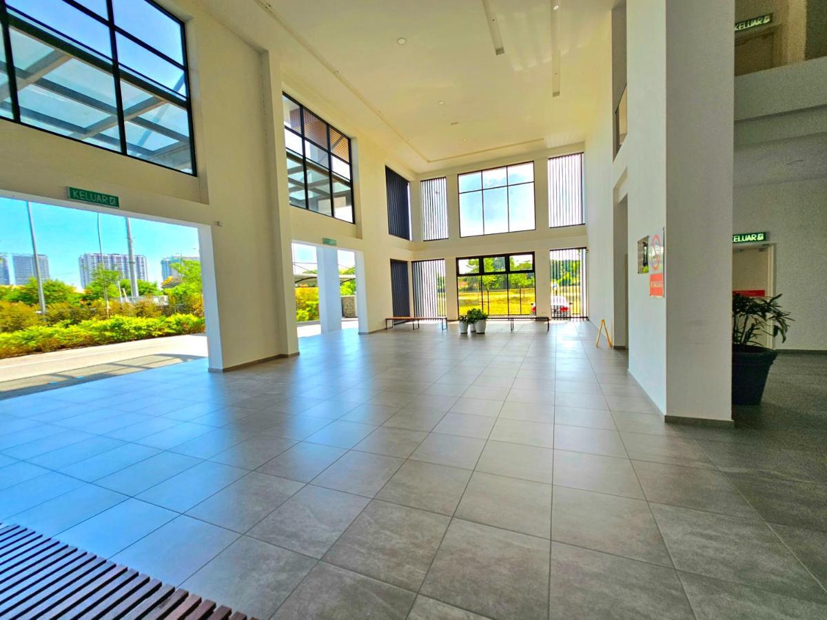 Quartz Paragon Suites Melaka By Ggm Extérieur photo