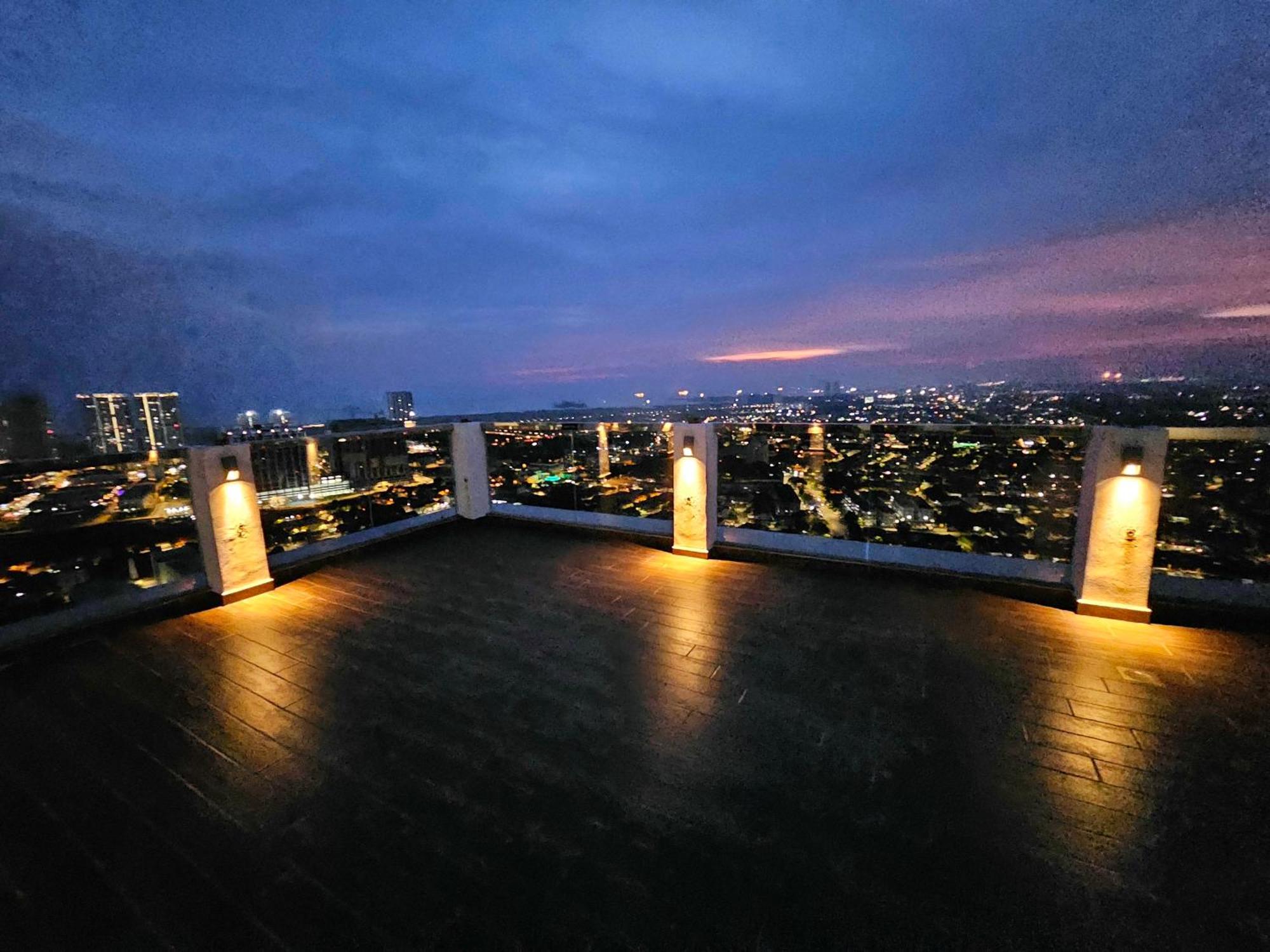 Quartz Paragon Suites Melaka By Ggm Extérieur photo