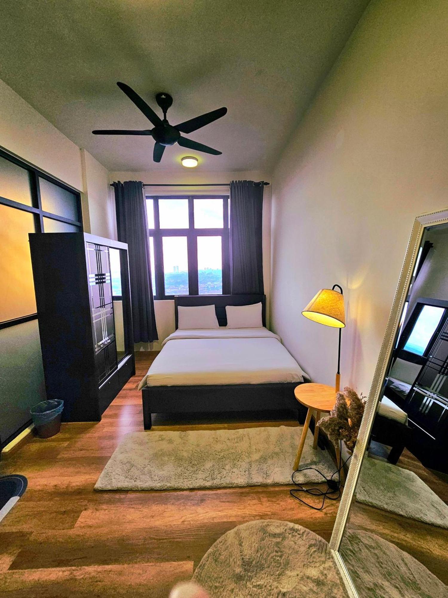 Quartz Paragon Suites Melaka By Ggm Extérieur photo